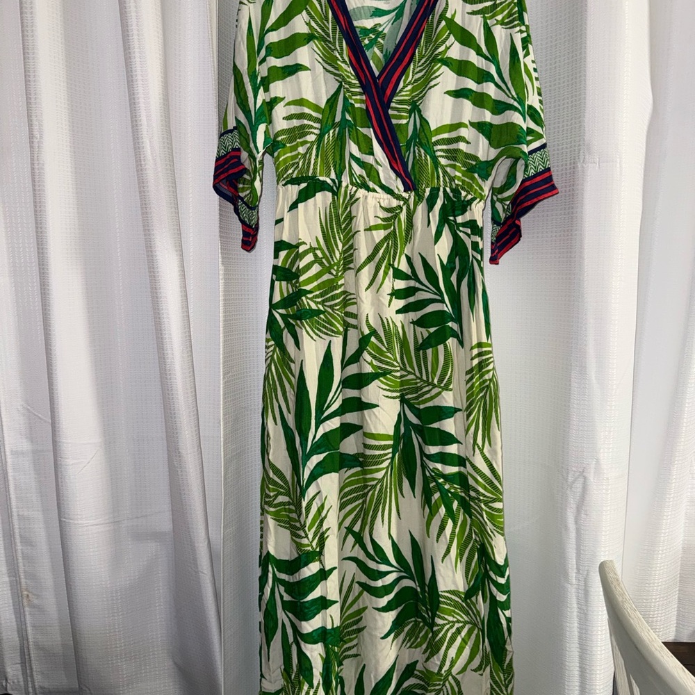Green Leaf Print Dress large